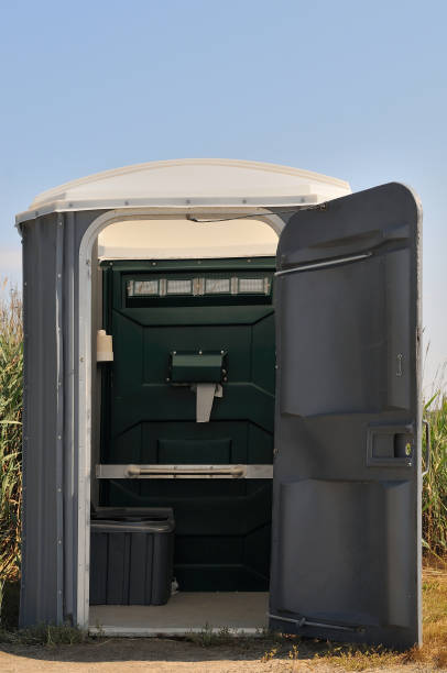 Best Portable toilet rental cost  in Nd Lake, WI